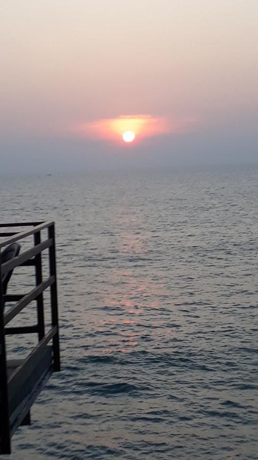 ורקלה Oceanic Beach Residency מראה חיצוני תמונה